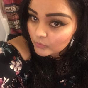 Meet your Posher, Rosa